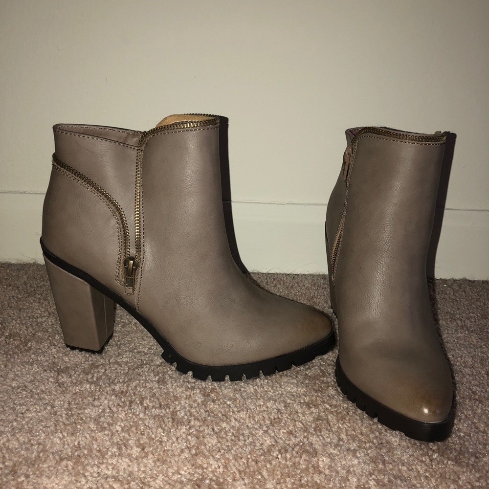 Faux leather heeled booties